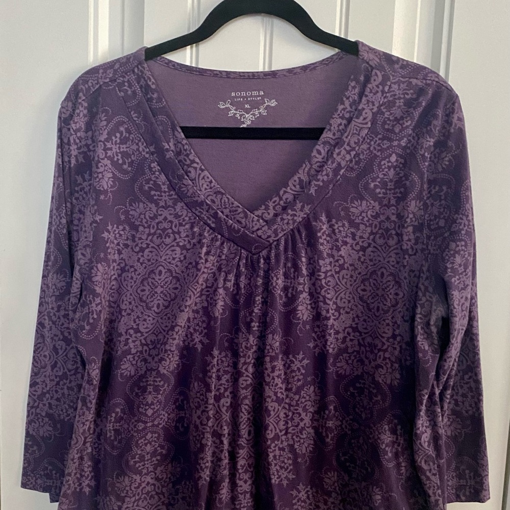 Purple Top size XL